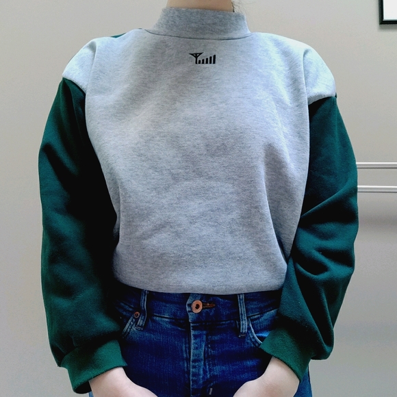 🎉3/$15🎉 Yesstyle Mock Neck Color Block Sweater - Picture 6 of 7